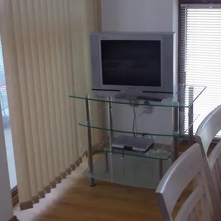 English House Two Bedroom & Living Sveti Vlas