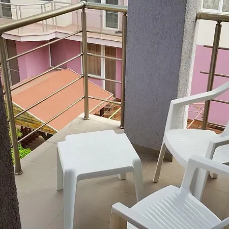 English House Two Bedroom & Living Sveti Vlas